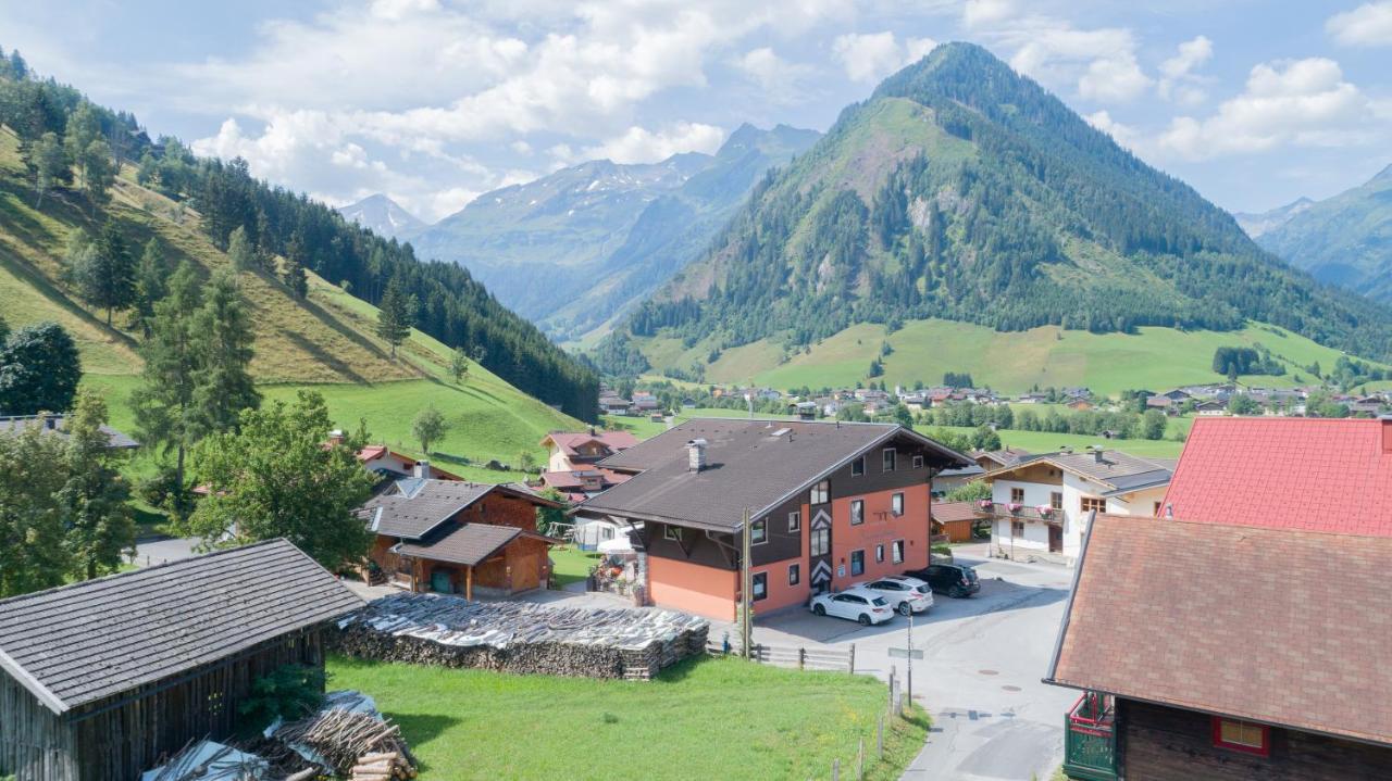 Fruehstuecks- Pension Sonnblickhof ラウリス エクステリア 写真