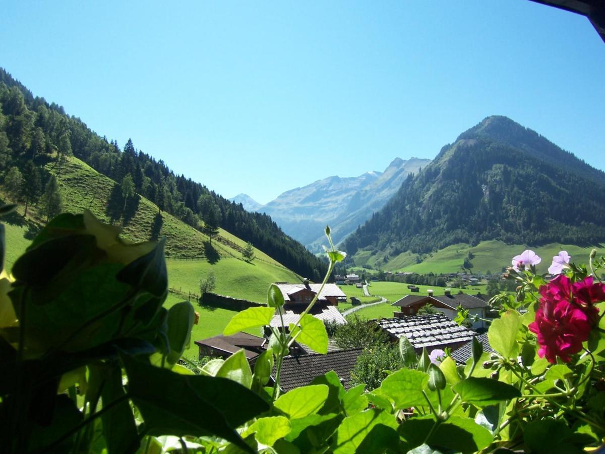 Fruehstuecks- Pension Sonnblickhof ラウリス エクステリア 写真